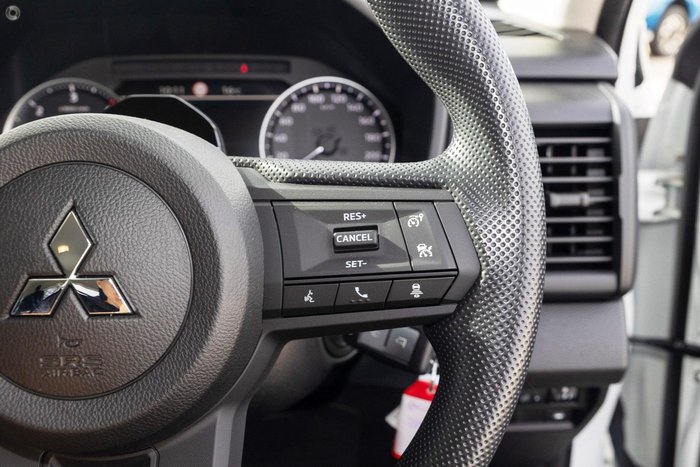 2026 Mitsubishi Triton GLX+