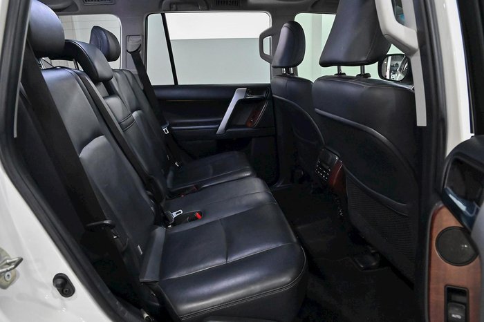 2016 Toyota Landcruiser Prado Kakadu GDJ150R 4X4 Dual Range Crystal Pearl