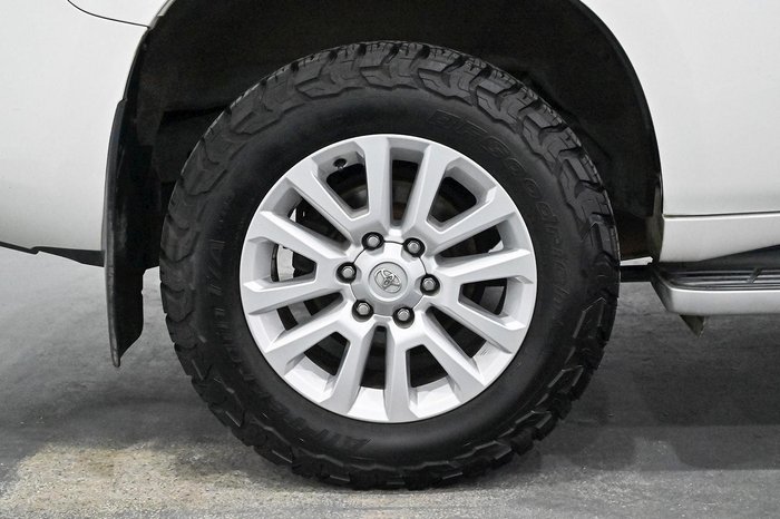 2016 Toyota Landcruiser Prado Kakadu GDJ150R 4X4 Dual Range Crystal Pearl