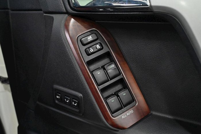 2016 Toyota Landcruiser Prado Kakadu GDJ150R 4X4 Dual Range Crystal Pearl