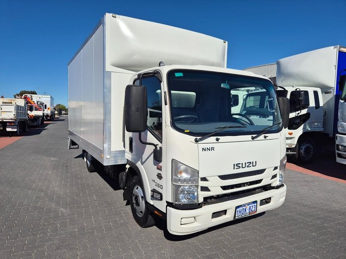 2021 Isuzu Nnr 45 150 6 Pallet Amt Van And Lift