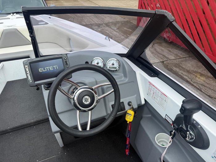 2018 QUINTREX 550 Freestyler