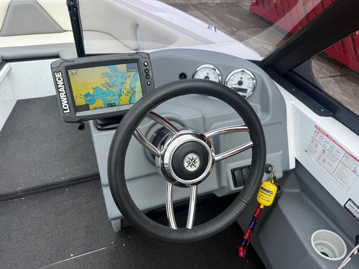2018 QUINTREX 550 Freestyler