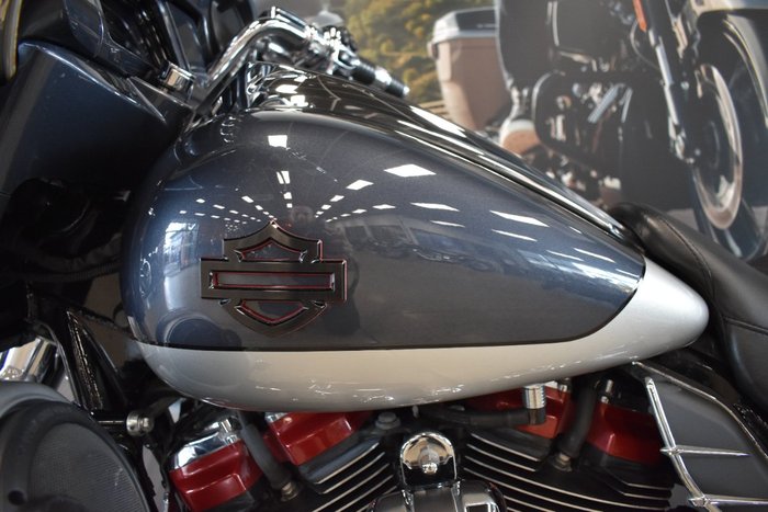2019 HARLEY-DAVIDSON FLHXSE CVO STREET GLIDE