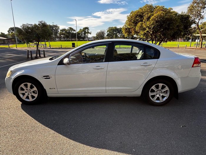 2009 Holden Commodore Omega VE MY09.5 Heron White