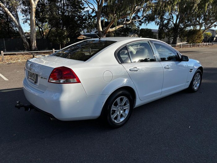 2009 Holden Commodore Omega VE MY09.5 Heron White