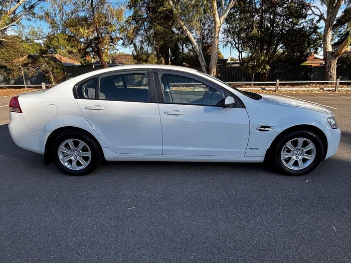 2009 Holden Commodore Omega VE MY09.5 Heron White