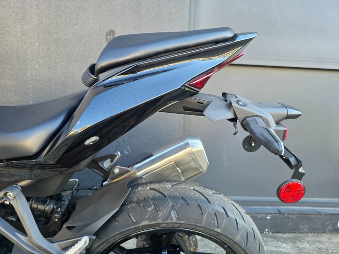 2025 Kawasaki NINJA 400 ZX-4R BLACK