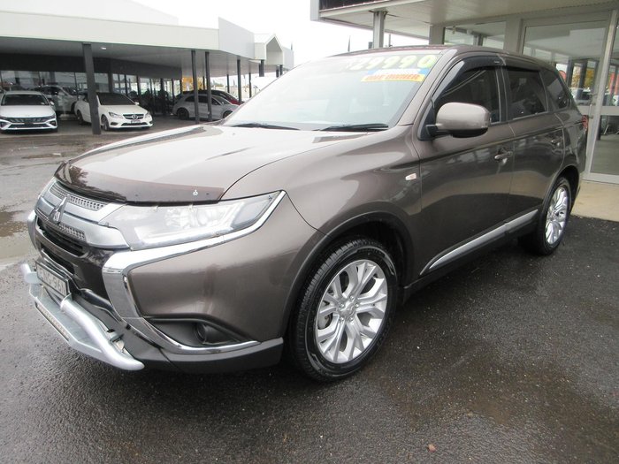 2021 Mitsubishi Outlander ES