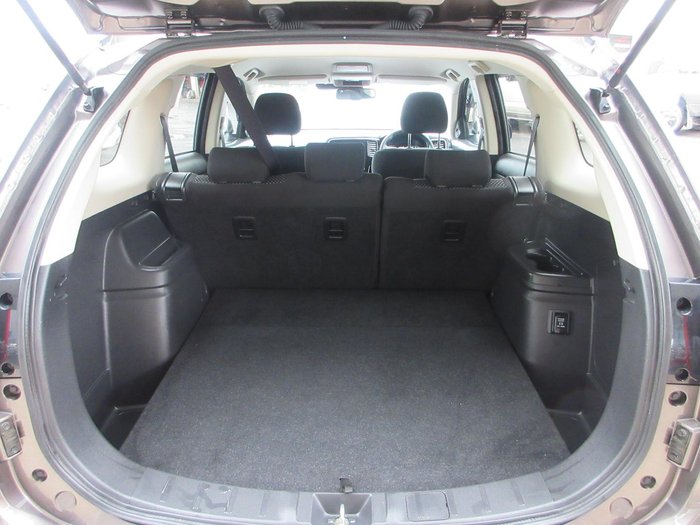 2021 Mitsubishi Outlander ES