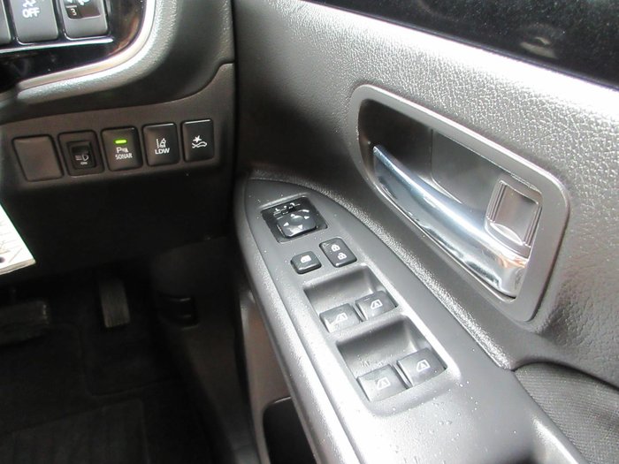 2021 Mitsubishi Outlander ES