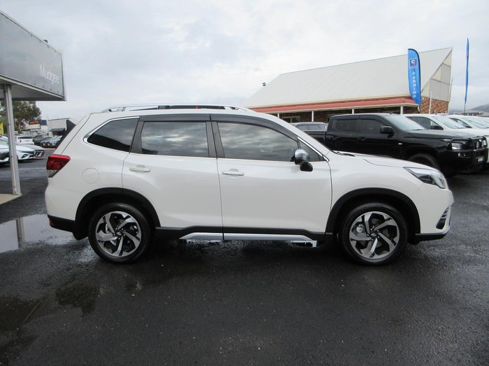 2023 Subaru Forester 2.5i-S