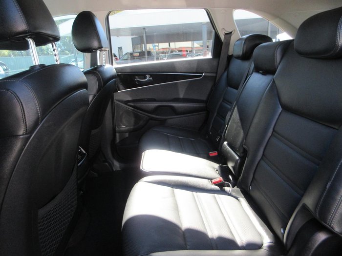 2017 Kia Sorento SLi