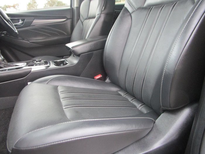 2022 Isuzu MU-X LS-T