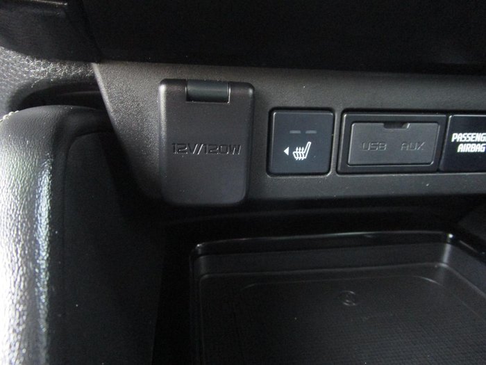 2022 Isuzu MU-X LS-T