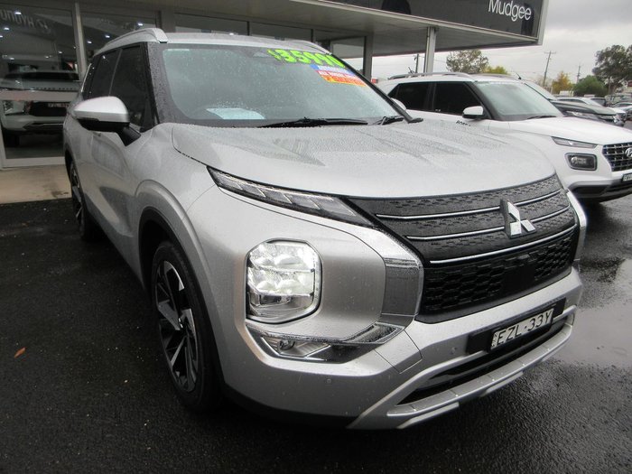 2023 Mitsubishi Outlander