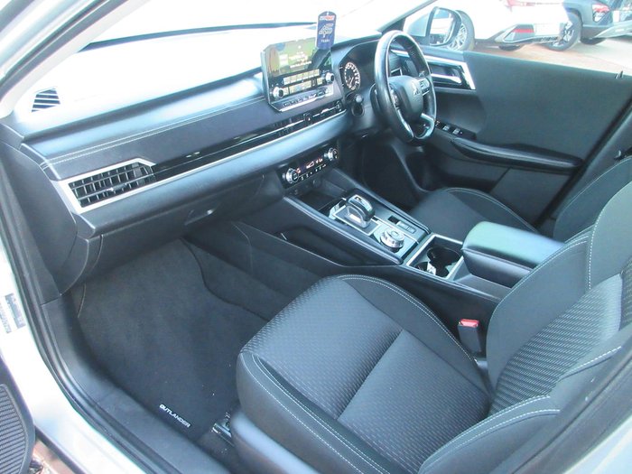 2021 Mitsubishi Outlander LS