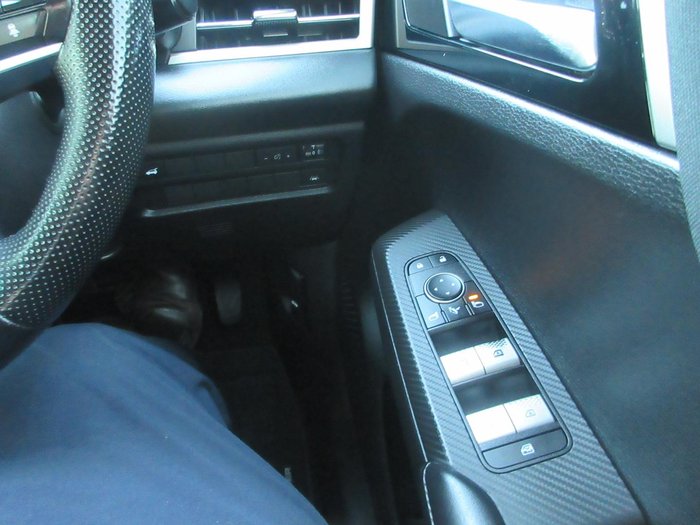 2021 Mitsubishi Outlander LS