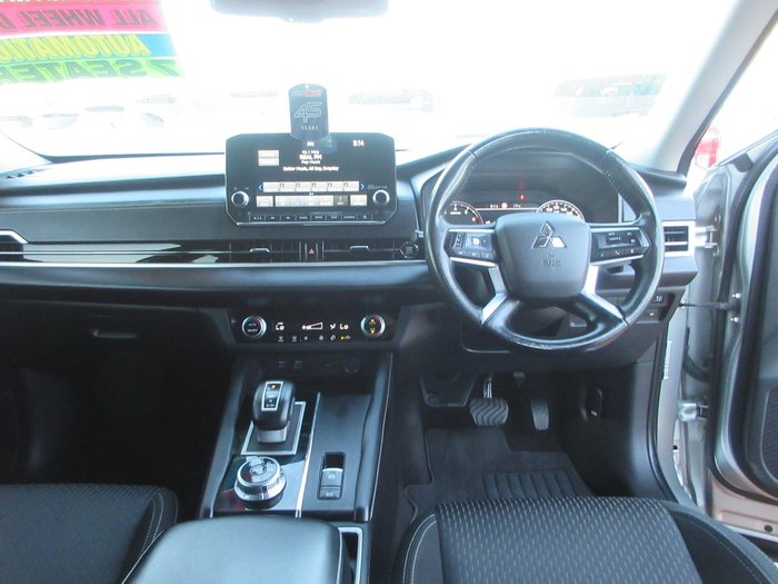 2021 Mitsubishi Outlander LS