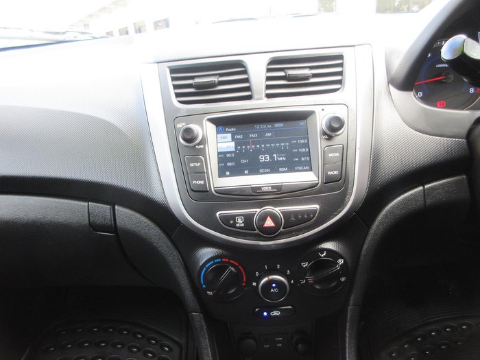 2017 Hyundai Accent Active