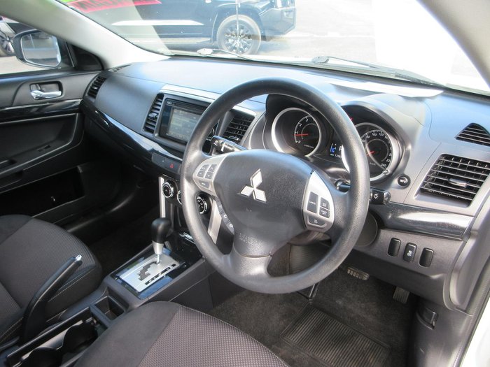 2016 Mitsubishi Lancer ES Sport