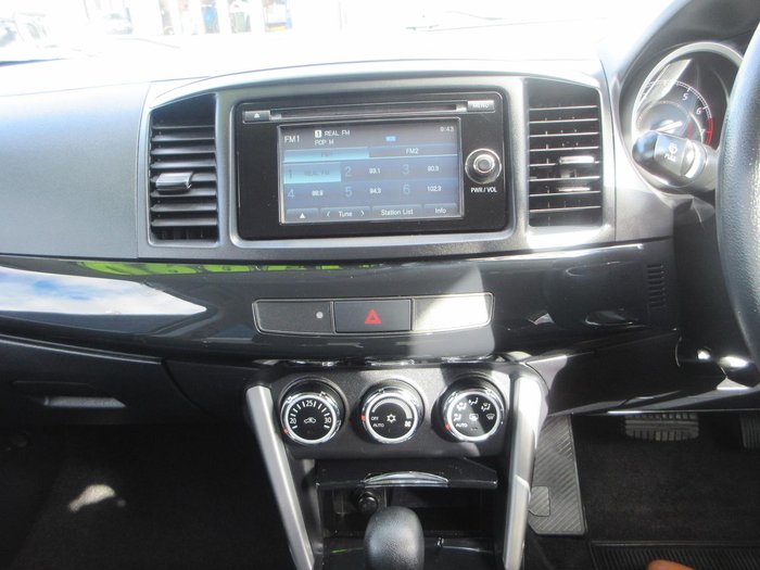 2016 Mitsubishi Lancer ES Sport