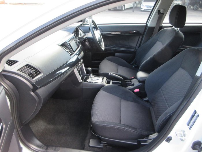 2016 Mitsubishi Lancer ES Sport
