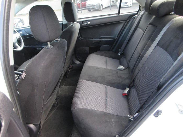 2016 Mitsubishi Lancer ES Sport
