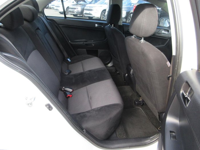 2016 Mitsubishi Lancer ES Sport