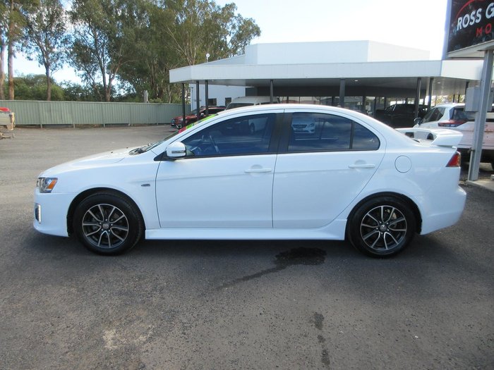2016 Mitsubishi Lancer ES Sport
