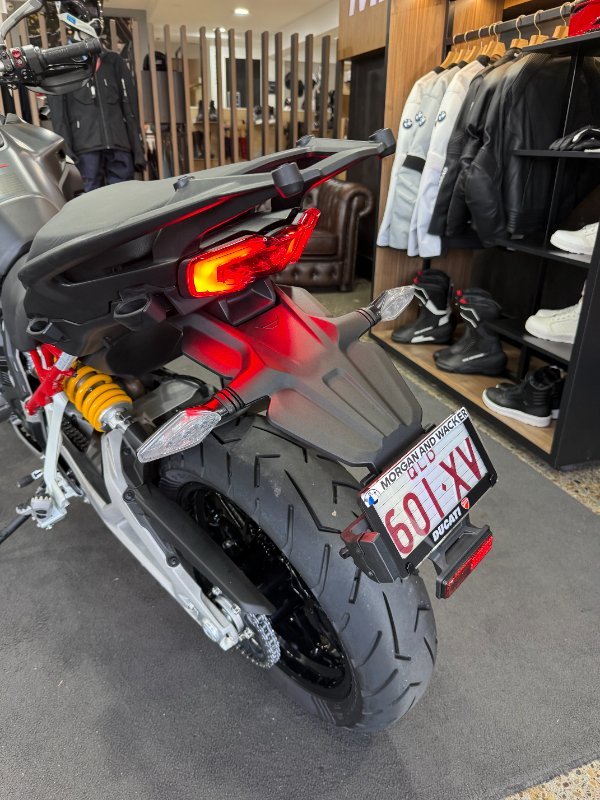 2022 DUCATI MULTISTRADA V4 S Grey