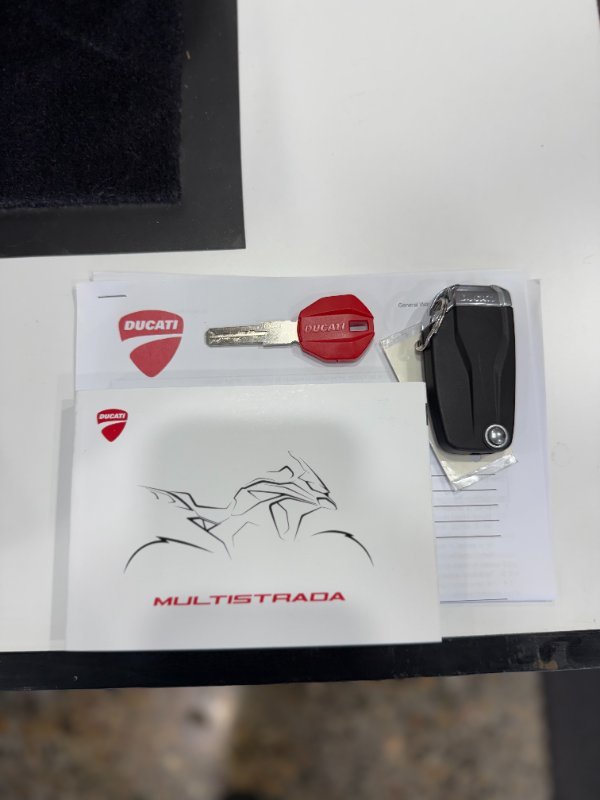 2022 DUCATI MULTISTRADA V4 S Grey