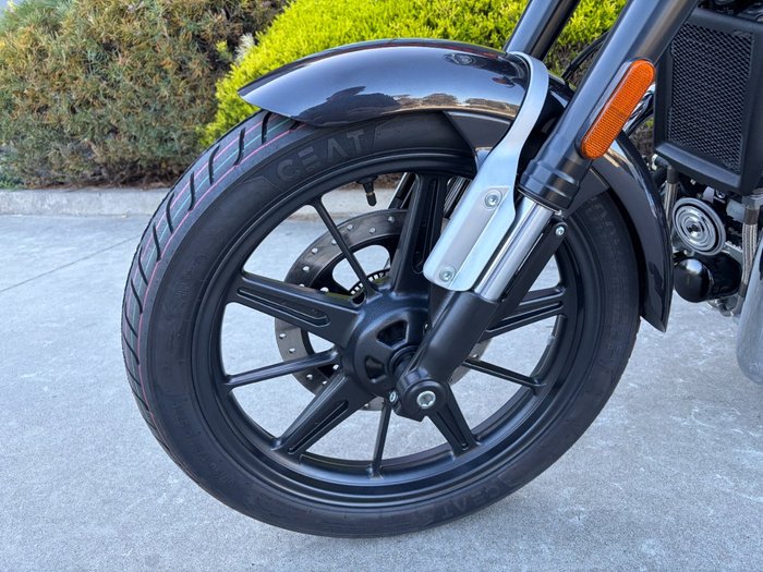 2025 Royal Enfield SUPER METEOR 650 Astral Black