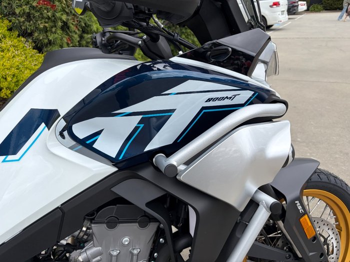 2025 CFMOTO MT EXPLORE STARRY WHITE