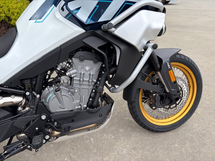 2025 CFMOTO MT EXPLORE STARRY WHITE