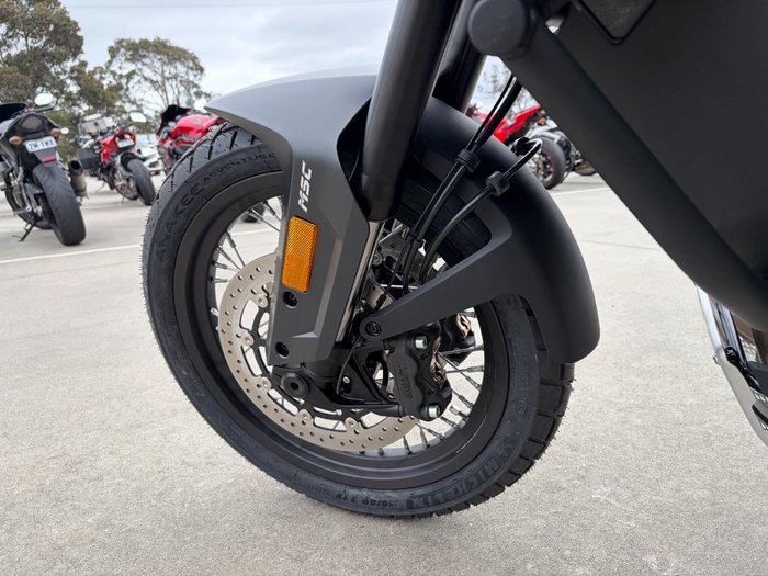 2025 CFMOTO MT EXPLORE Gem Black