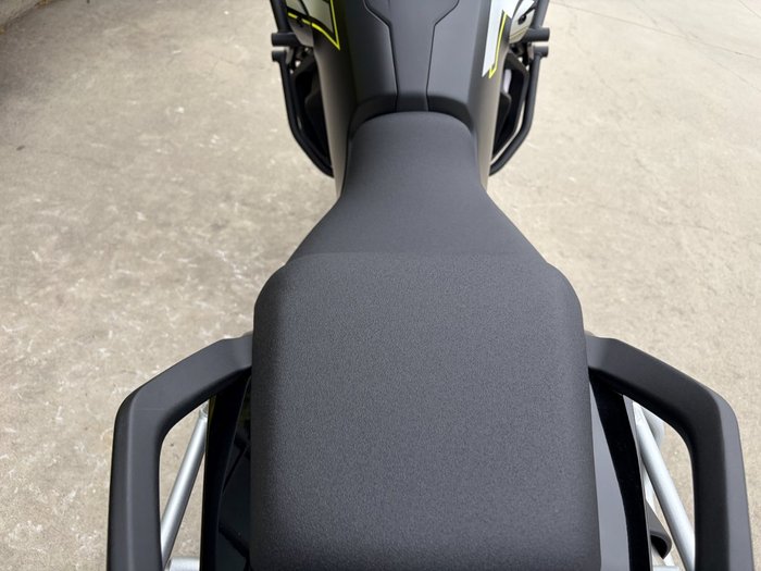 2025 CFMOTO MT EXPLORE Gem Black