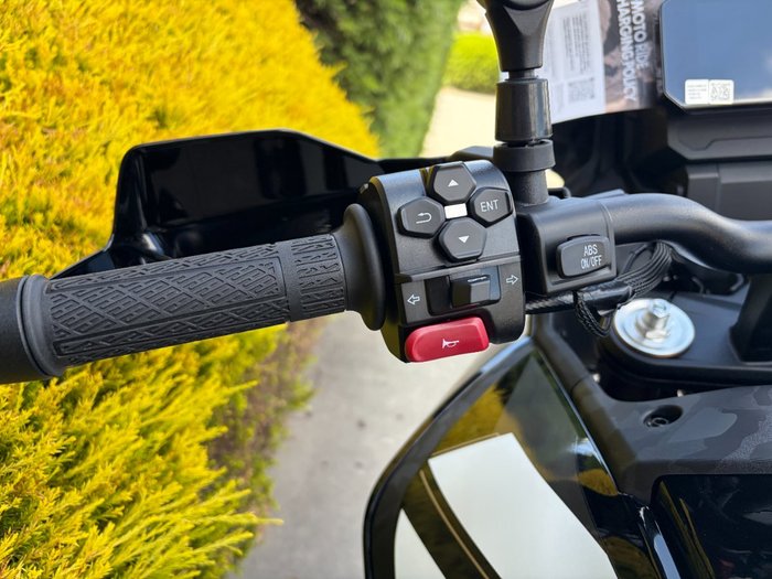 2026 CFMOTO 450 MT NEBULA BLACK