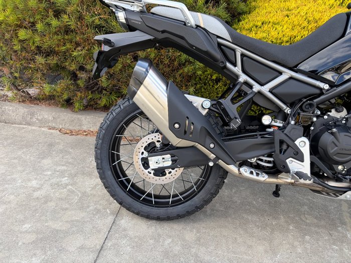 2026 CFMOTO 450 MT NEBULA BLACK