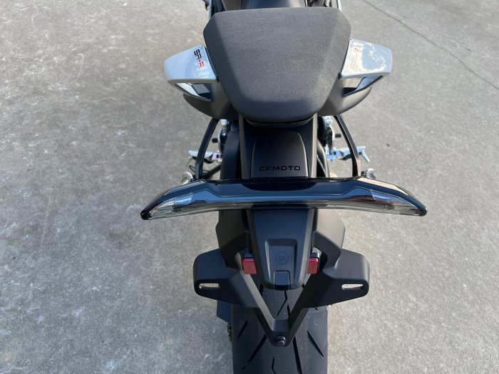 2026 CFMOTO 2026 CF Moto 650CC 675SR-R ABS Aerolite Grey