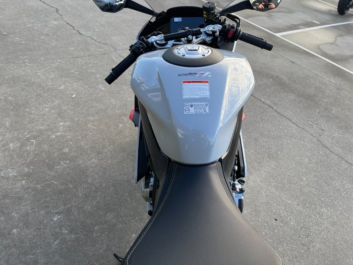 2026 CFMOTO 2026 CF Moto 650CC 675SR-R ABS Aerolite Grey