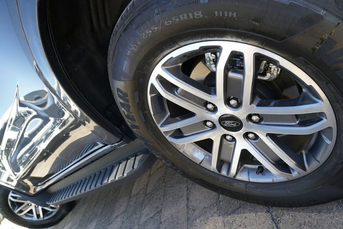 2025 Ford Everest Trend