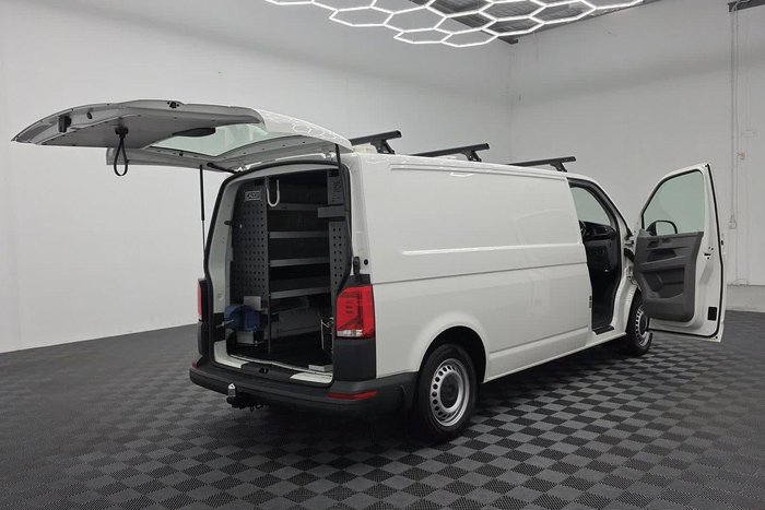 2023 Volkswagen Transporter TDI340