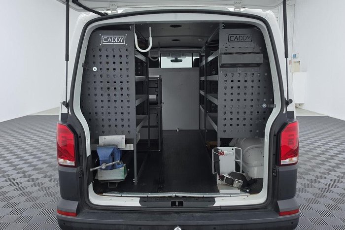 2023 Volkswagen Transporter TDI340