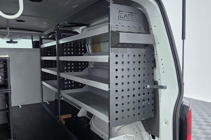 2023 Volkswagen Transporter TDI340