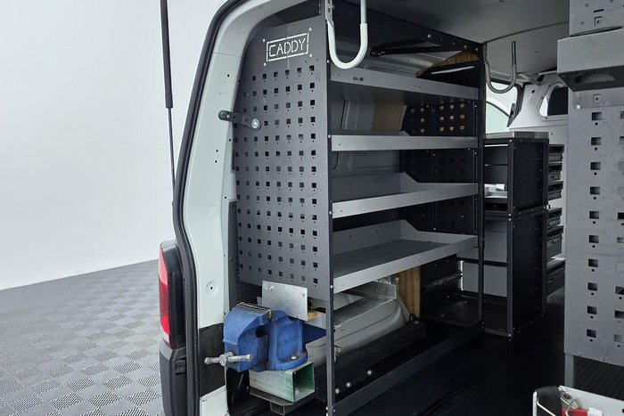 2023 Volkswagen Transporter TDI340