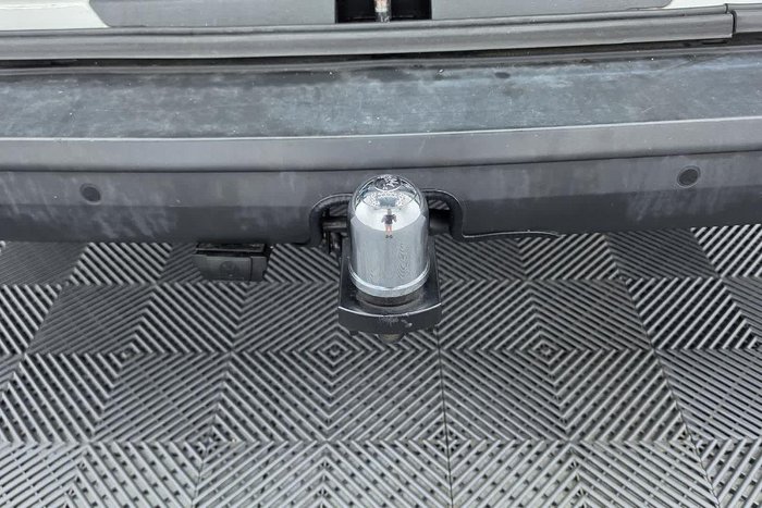 2023 Volkswagen Transporter TDI340