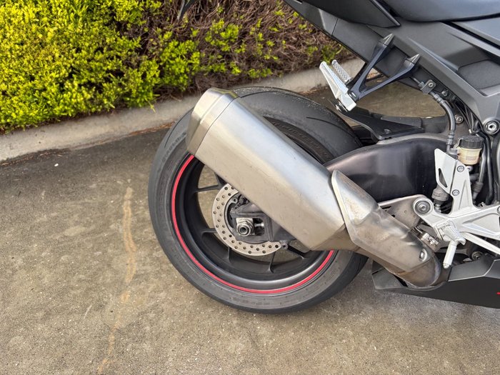 2017 Honda CBR1000RR (FIREBLADE) ABS