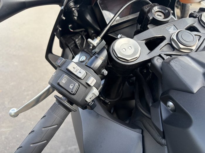 2017 Honda CBR1000RR (FIREBLADE) ABS