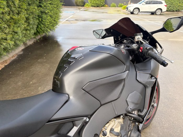 2017 Honda CBR1000RR (FIREBLADE) ABS